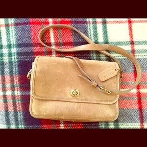 VINTAGE Leather Coach Crossbody
